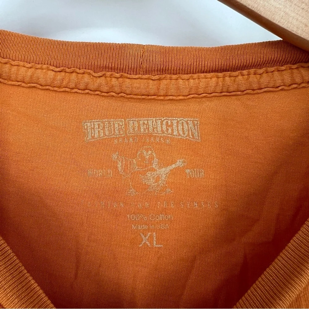 True Religion Orange T. Religion 85 Graphic Short Sleeve Tee Shirt